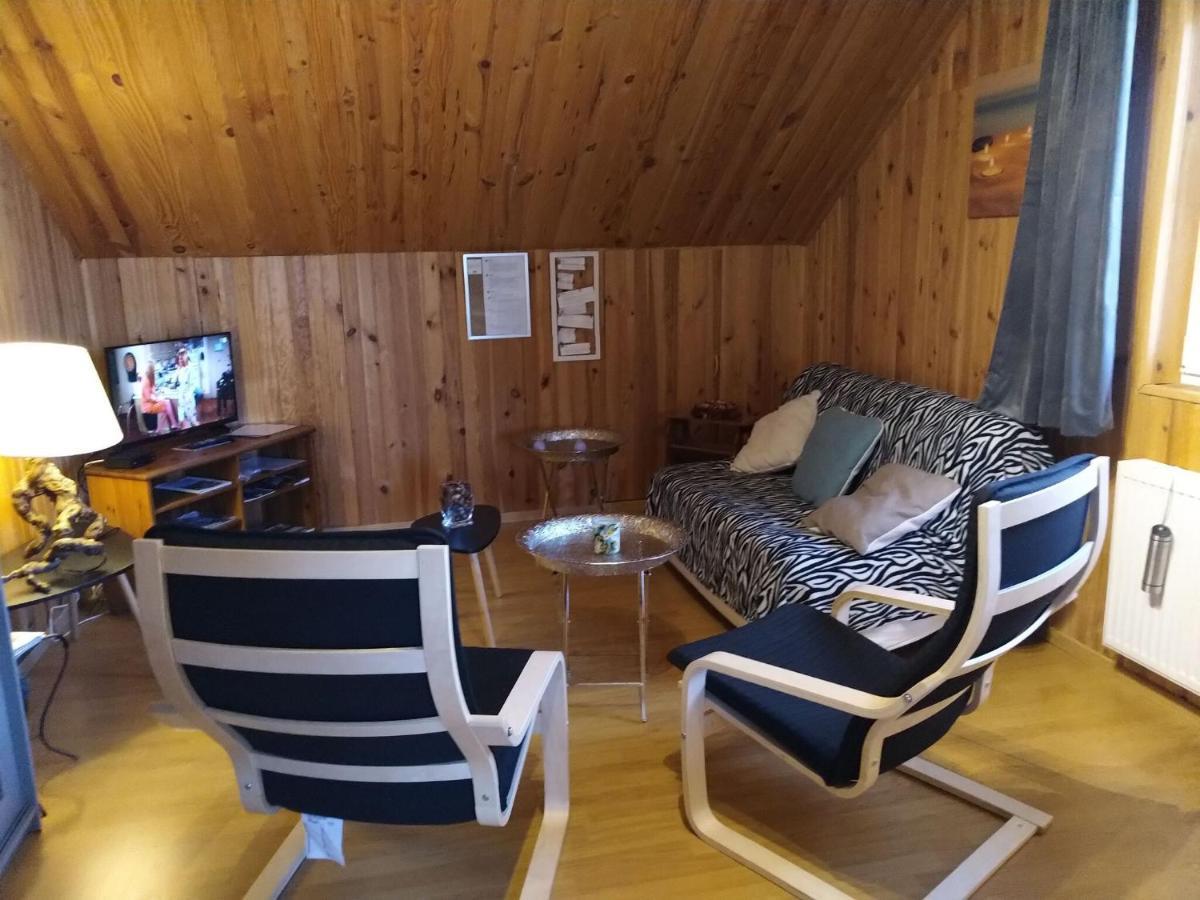 Cozy Apartment In Paliseul With Garden Carlsbourg المظهر الخارجي الصورة