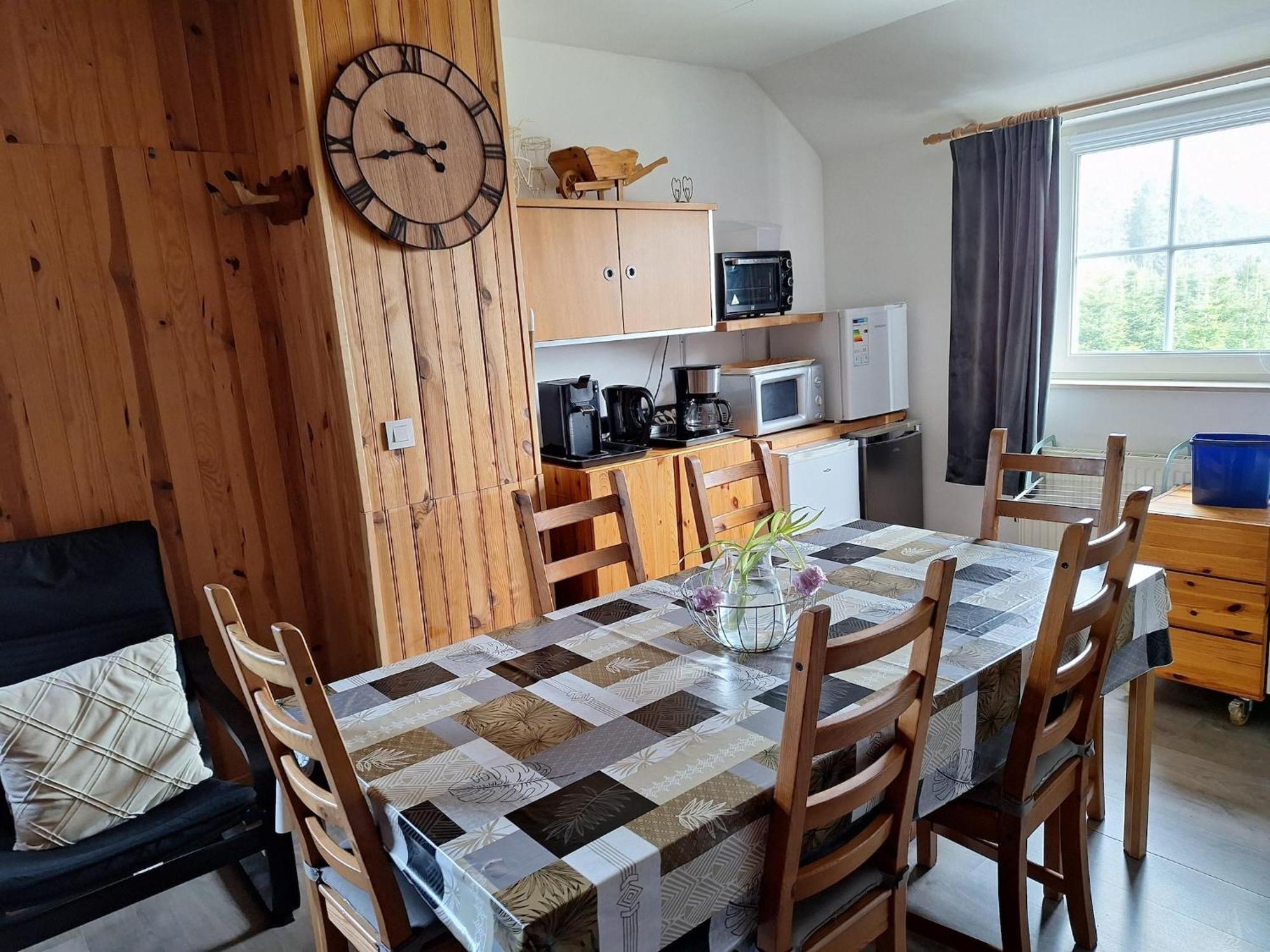 Cozy Apartment In Paliseul With Garden Carlsbourg المظهر الخارجي الصورة