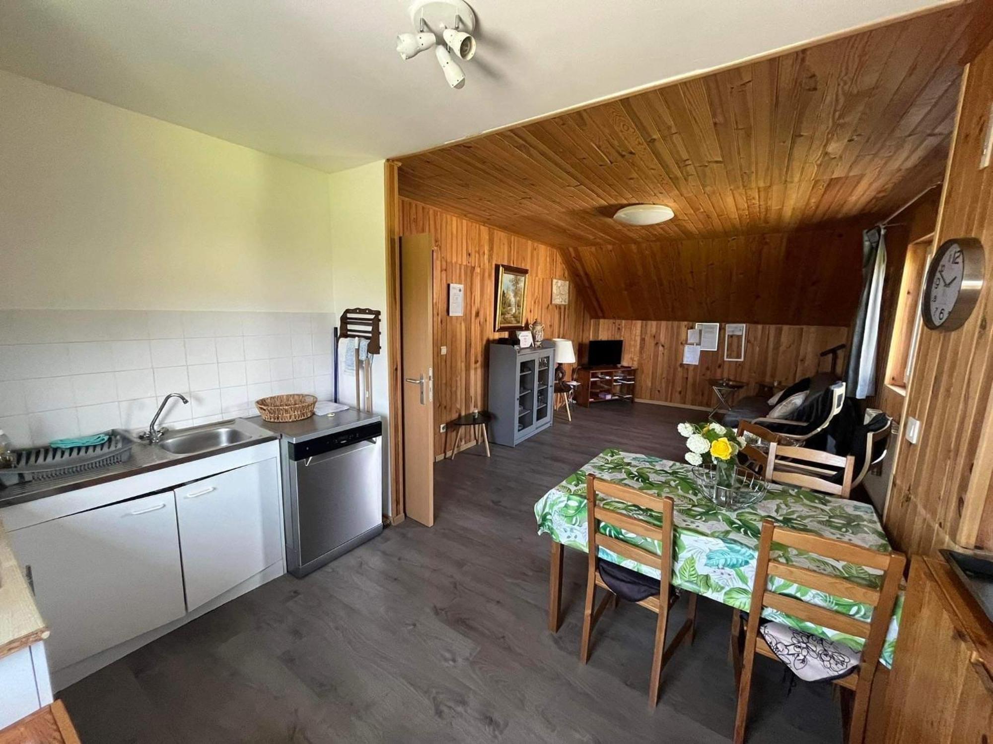 Cozy Apartment In Paliseul With Garden Carlsbourg المظهر الخارجي الصورة