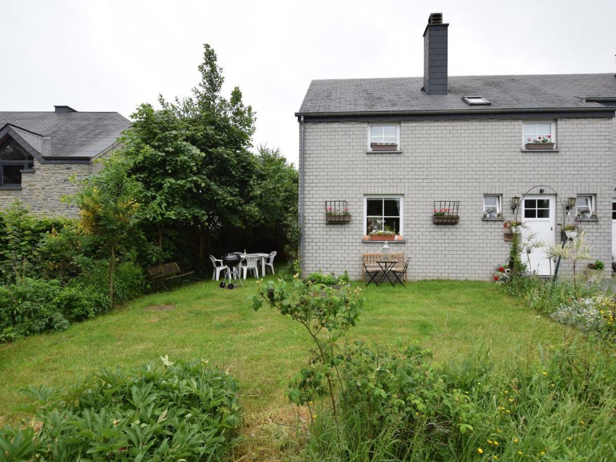 Cozy Apartment In Paliseul With Garden Carlsbourg المظهر الخارجي الصورة